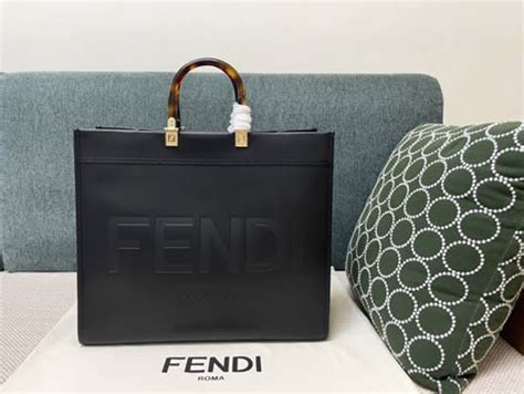 portafoglio occhi fendi fake|counterfeit fendi bag.